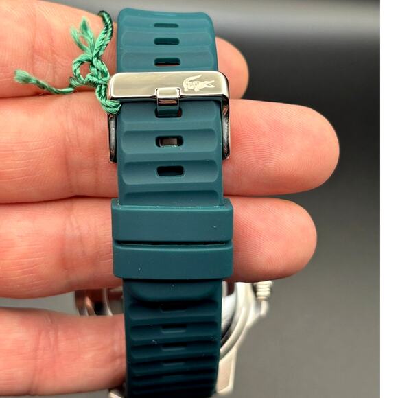 Lacoste Highkey 2011358 Men’s Green Silicone Strap Quartz Watch NIBWT - Picture 17 of 17